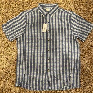 NWT Row M Blue Striped Short Sleeve Shirt- Size Large